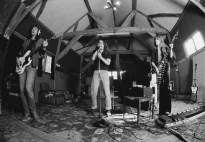 Ozzy & Randy Ridge farm 1980 - 3.jpg