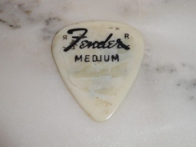 RR Fender white pick 2.jpg