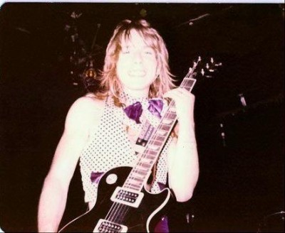 Quiet Riot early 1976 Starwood Les Paul standard.jpg