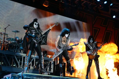 Kiss Newcastle 2010 - 4.jpg