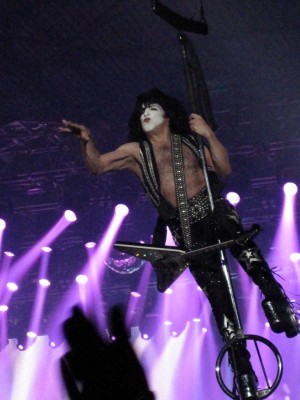 Kiss Birmingham 2010.jpg